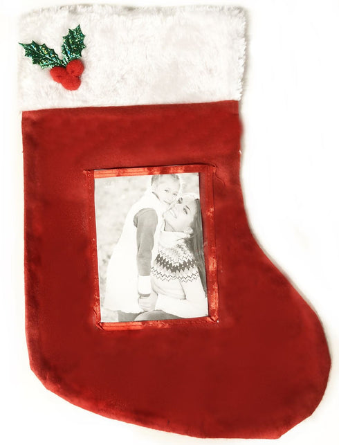 FELT STOCKING WITH FRONT POCKET. 8957