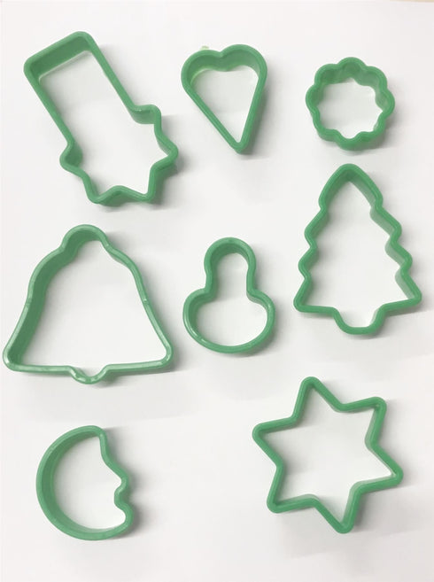 ASSORTED 8 CHRISTMAS CUTTERS DOUGH COOKIE BISCUIT. HCCC HCCT