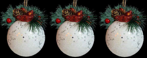 3 BIRD & PINE 9.5 CENTIMETRE BAUBLES. 55122