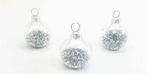 6 SILVER BAUBLE CHRISTMAS DINNER TABLE SEATING NAME PLACECARD HOLDERS. XMS0602