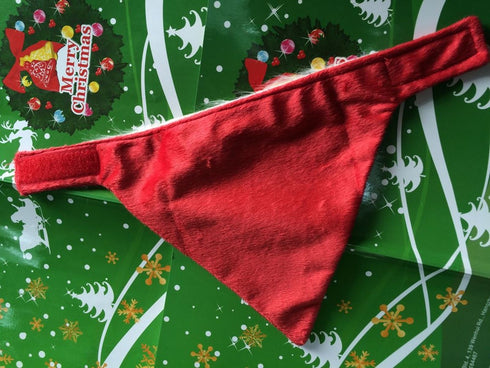 FESTIVE DOG OR CAT BANDANA COLLAR SNOWFLAKE DESIGN. YS14510