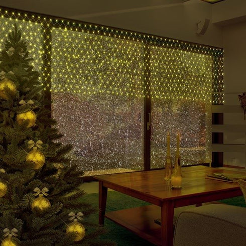 THE CHRISTMAS WORKSHOP 180 WARM WHITE LED NET CHASER CHRISTMAS LIGHTS 1.8M. BML86590