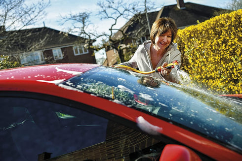 Hozelock Jet Spray Gun Starter Set - Perfect for Your Garden