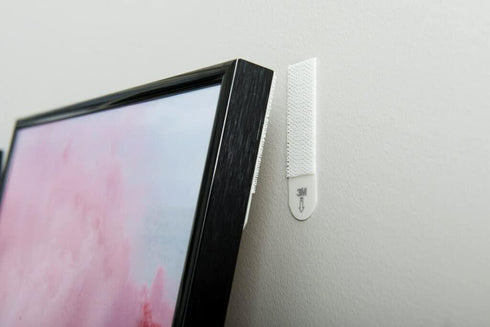 COMMAND PICTURE HANGING STRIPS VALUE PACK - 4 PAIRS (MEDIUM) 8 PAIRS (LARGE). 4345 17209