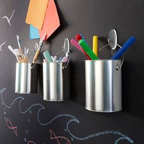 COMMAND MEDIUM CLEAR HOOKS WITH CLEAR STRIPS. 17091CLR