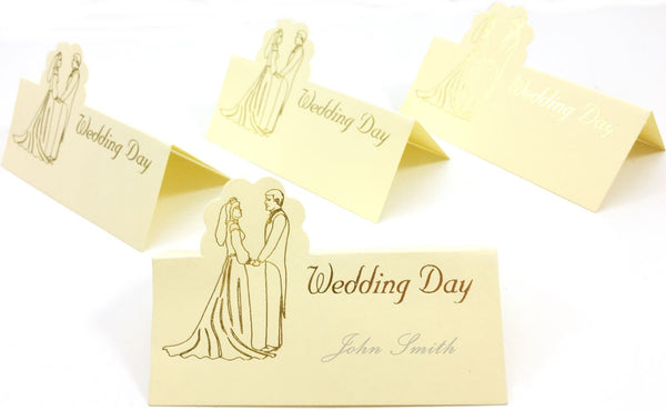 10 WEDDING DAY GOLD LETTERS PLACE CARDS CREAM. 143733
