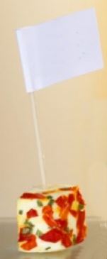 500 WHITE FLAG PICKS 8CM WRITE ON FLAG ON OWN MESSAGE. 16596