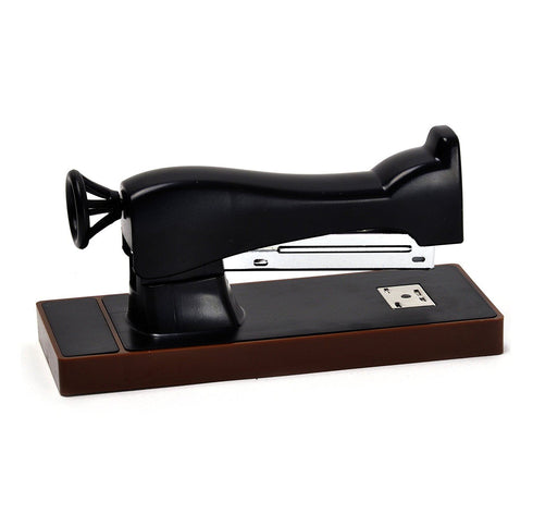 THE AMAZING SEWING MACHINE STAPLER. 3184