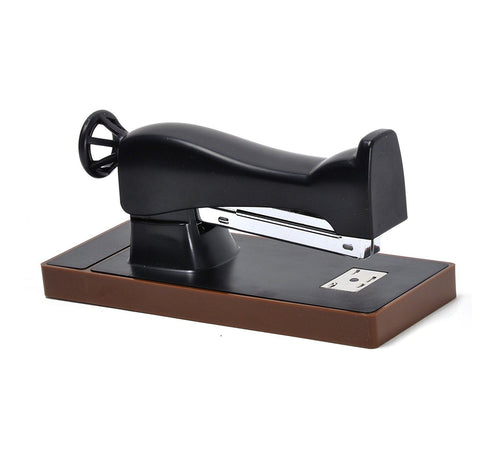 THE AMAZING SEWING MACHINE STAPLER. 3184