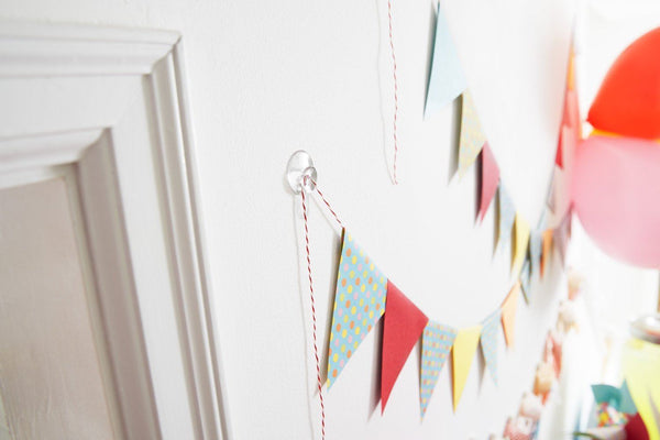 COMMAND PARTY BANNER ANCHORS 4/PK. 17802CLR