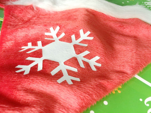 FESTIVE DOG OR CAT BANDANA COLLAR SNOWFLAKE DESIGN. YS14510