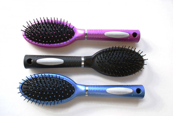 SURE RUBBER PAD HAIR BRUSH. HW11315