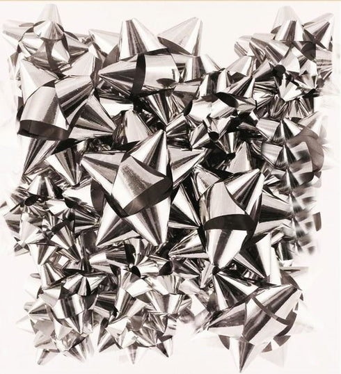 16 SILVER METALLIC BOWS. X25404BC